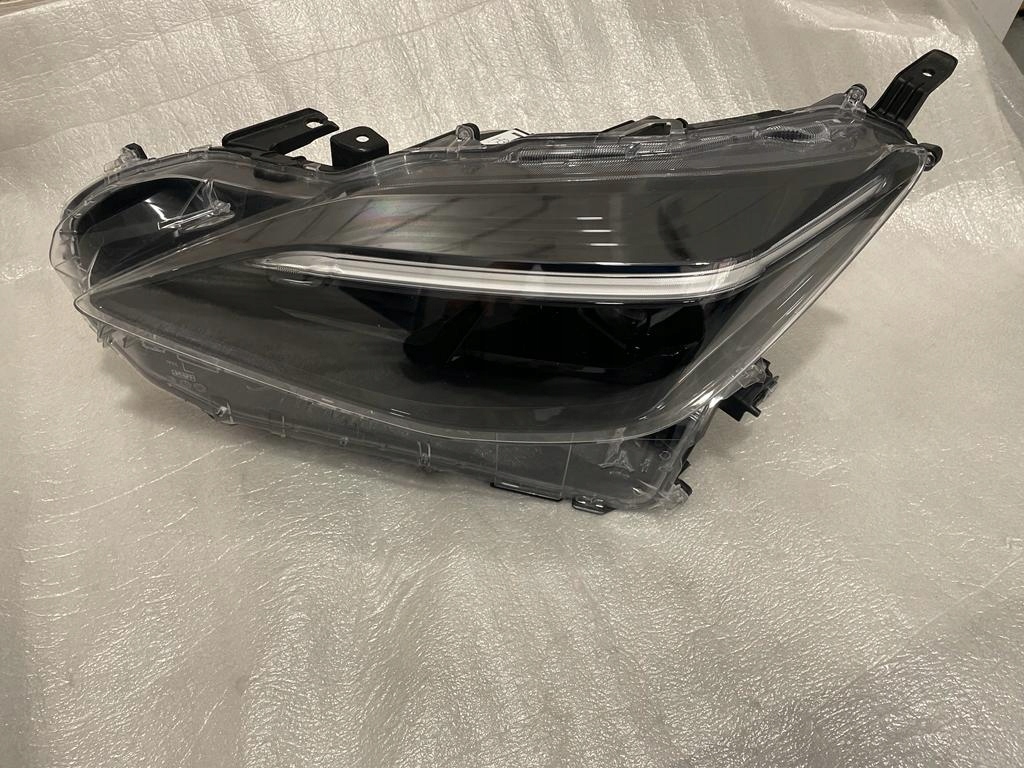 фото №1, Toyota yaris cross full led