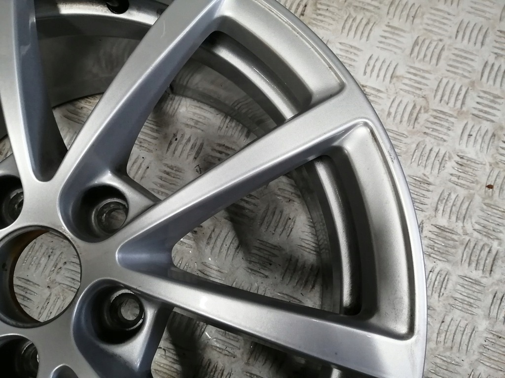 фото №15, Диск алюминиевая audi a6 c8 4k a7 7.5jx17 et36 5x112 4k0601025