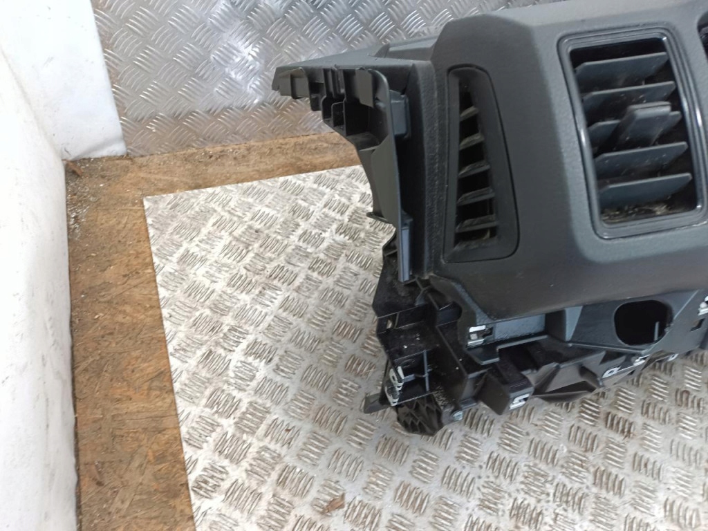 фото №10, Man crafter ii панель приладів приладова консоль панель приладів europa