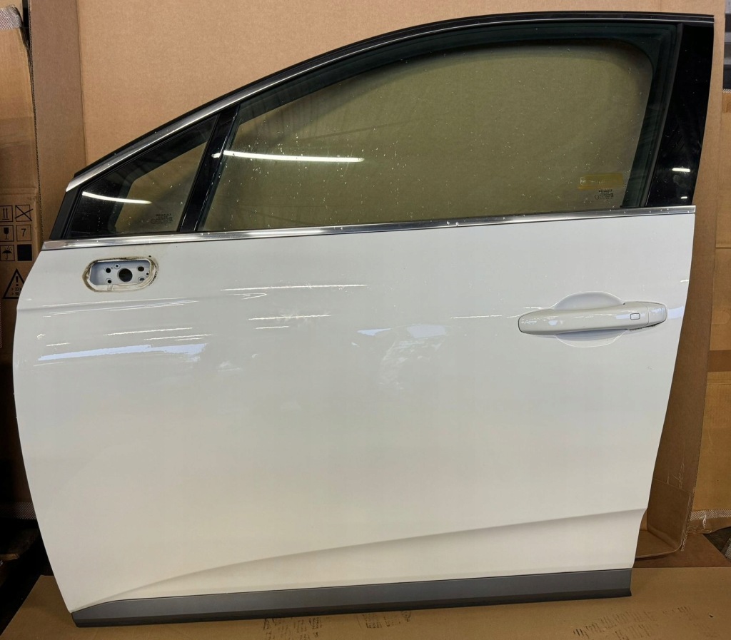 фото №3, Renault clio v двері ліва перед передні задні задня молдинг петлі ov369