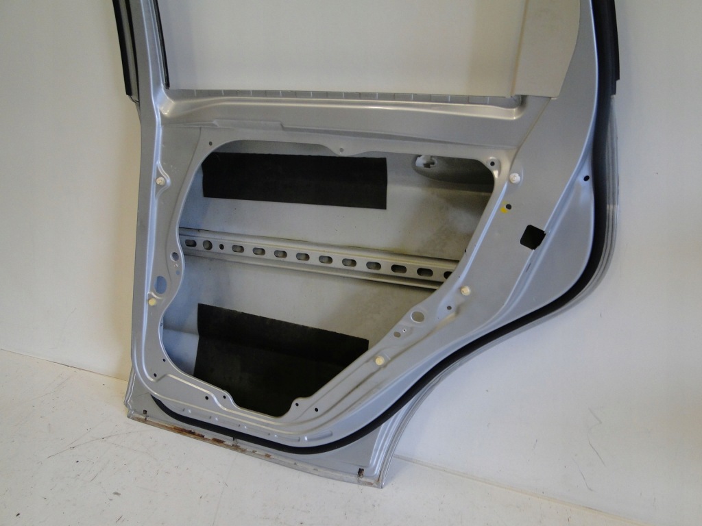 Mercedes двері задні праве a1697302005 a klasa 169 w169 Зі Шроту