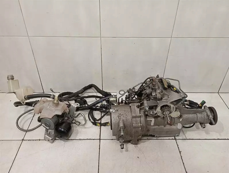 Купити Ferrari ff f151 gearbox 305902 трансмісія power take off unit