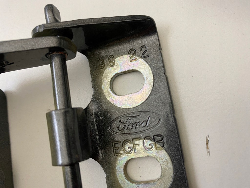 фото №5, Ford puma петля лівий правий петлі кришки 19-