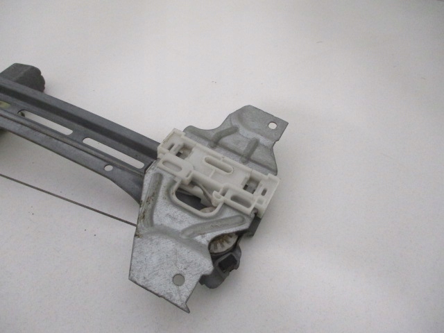 Peugeot 308 t9 електричний підйомник скло правий задні 6 pin 9678189980 Недорого