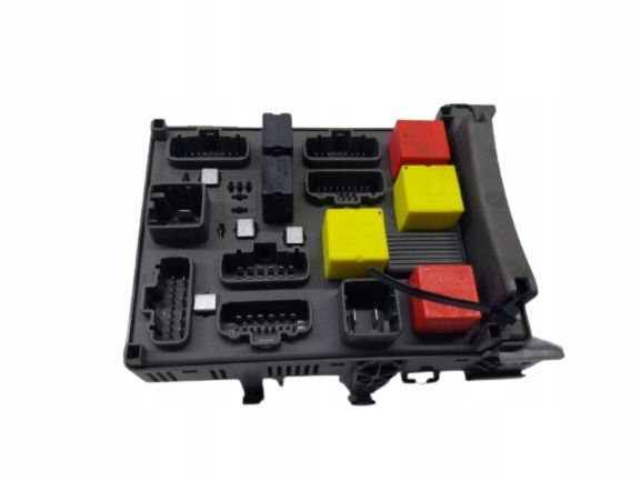 Купить Коробка предохранителей renault laguna ii 1.8 8200013449