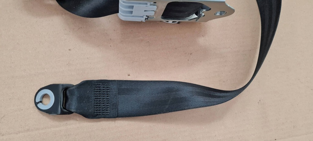 A6 c8 4k ремень безопасности левое  перед оригинал 4k8857705 с Разборки