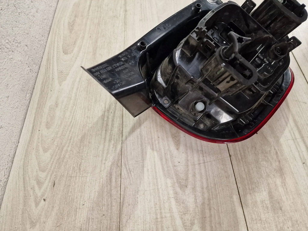 фото №8, Лампа задняя dacia duster ii 265503601r