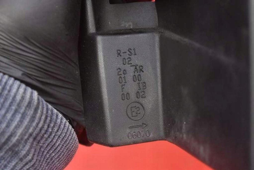 фото №8, Лампа правая задняя задняя 265500002r renault laguna 3 iii kombi 07-11