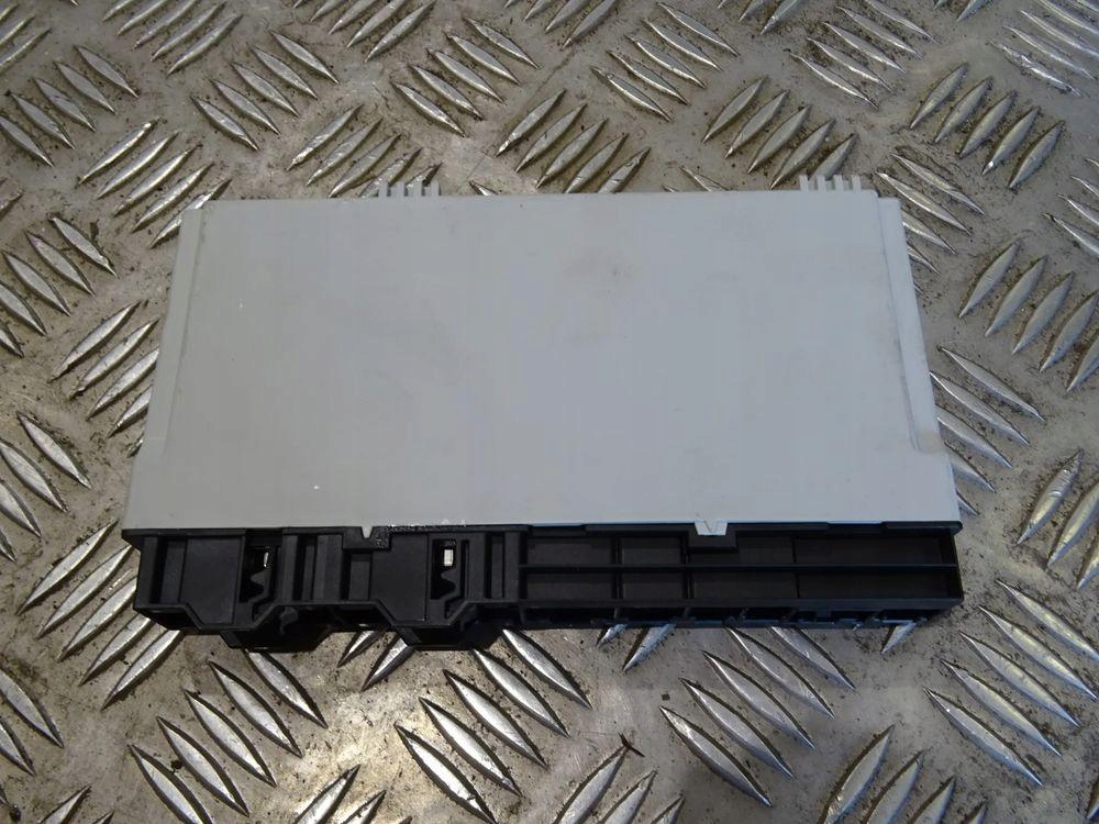 Купить Bmw f11 рестайлинг  модуль блок управления 74749659