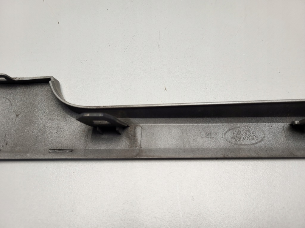 фото №11, Land range rover l405 молдинг бампера задняя левая оригинальный номер накладка ck52-17d753-ad