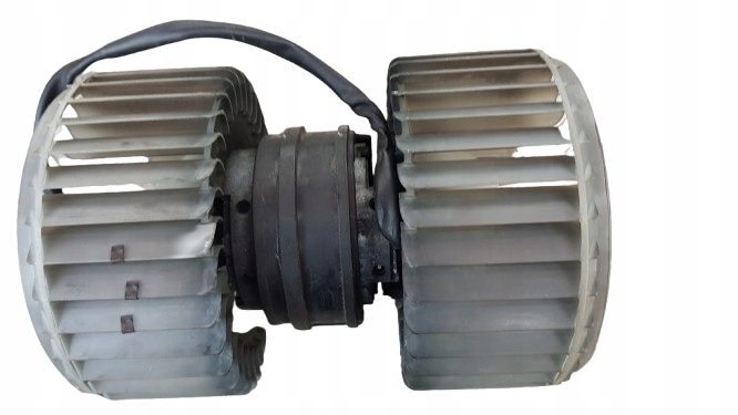 фото №1, Audi a8 d3 воздуходувка вентилятор обдув