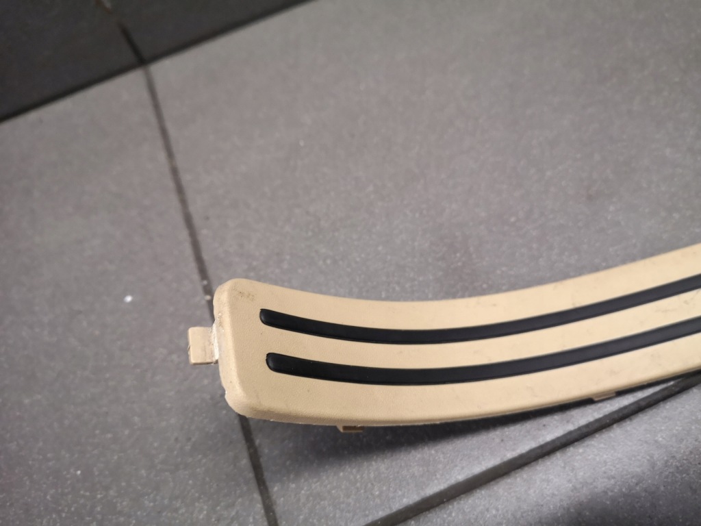 фото №4, Молдинг накладка левый задняя vw touareg 7l0853793be