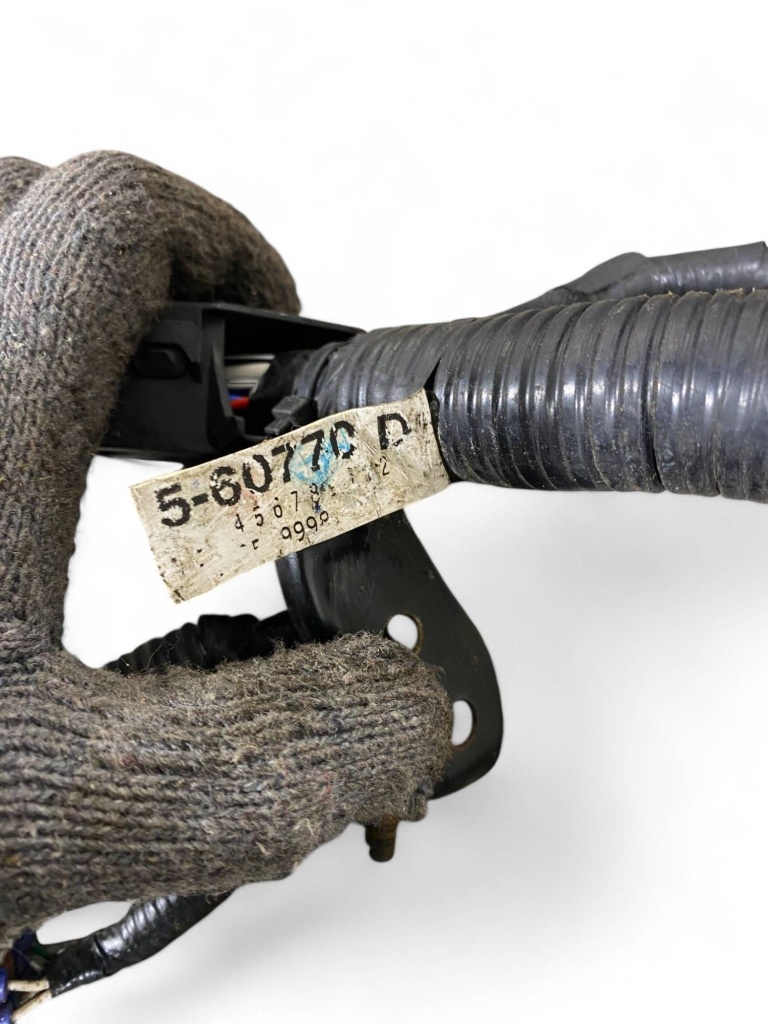 фото №16, Toyota land cruiser j150 2019 джгут трубопровід двигуна