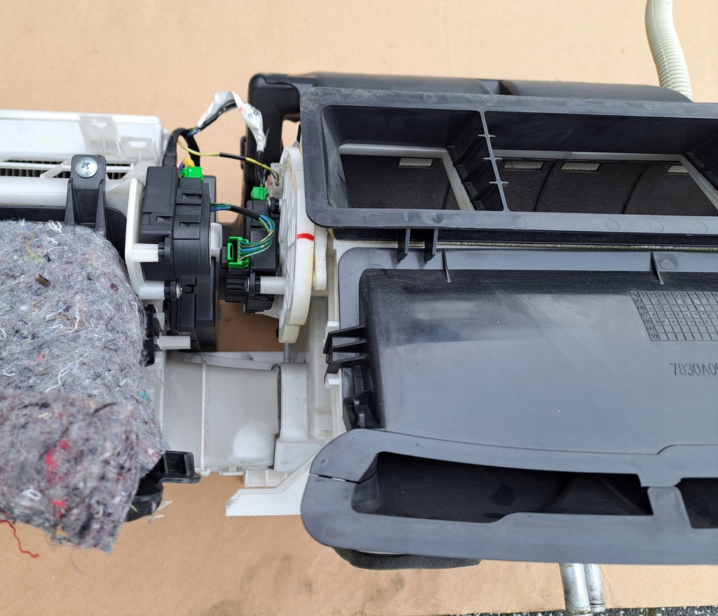 фото №9, Mitsubishi lancer viii обігрівач комплектна 7800a034