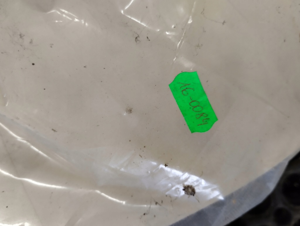 фото №4, Спойлер задний задняя mitsubishi lancer 2 ii