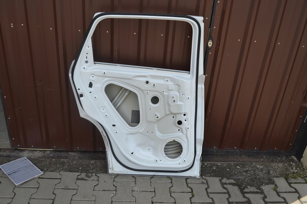 фото №8, Двері лівий задня ліва задні seat ateca fr 575