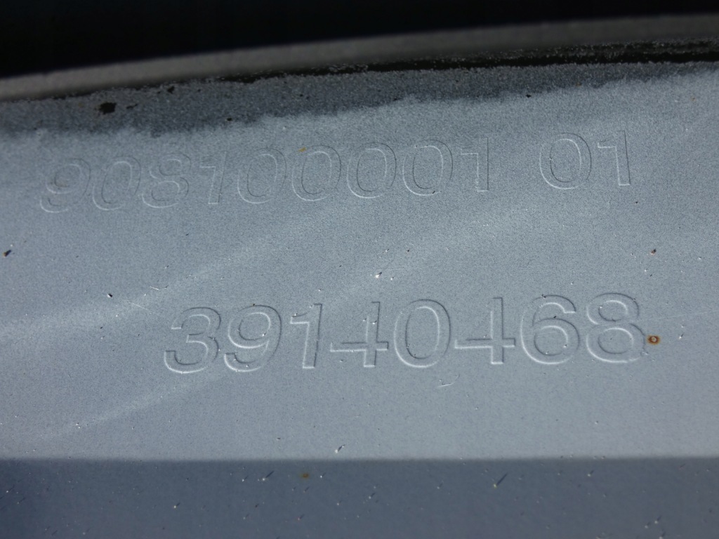 Бампер, решётка средняя opel insignia b рестайлинг Недорого