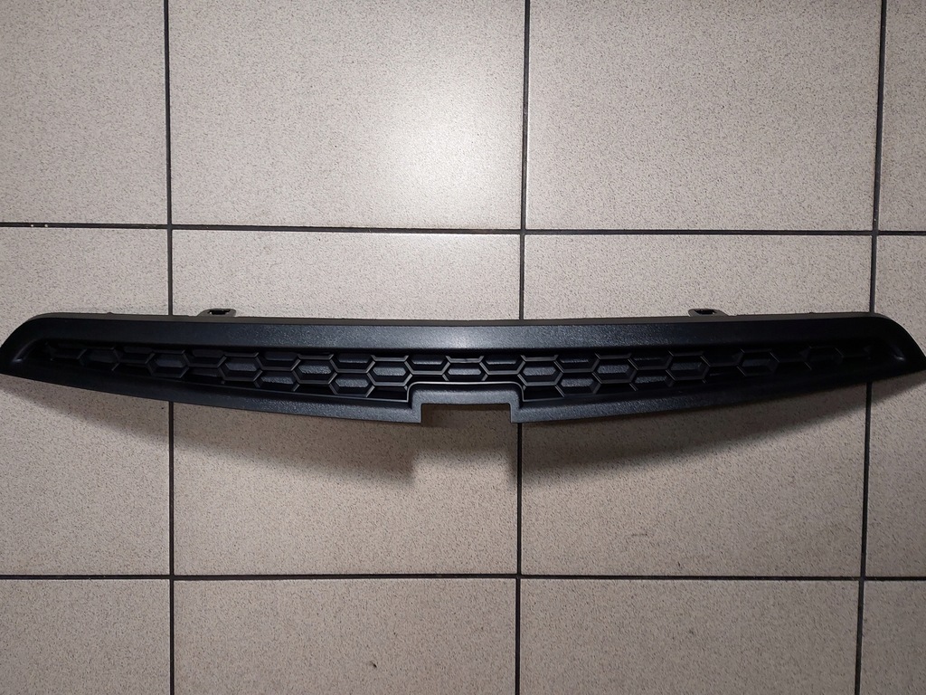 фото №1, Chevrolet оригінальний номер 96687047 решітка радіатора chevrolet spark