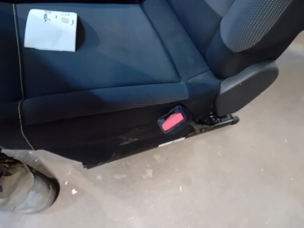 фото №6, Сиденья левый правый перед citroen c3 iii 20r