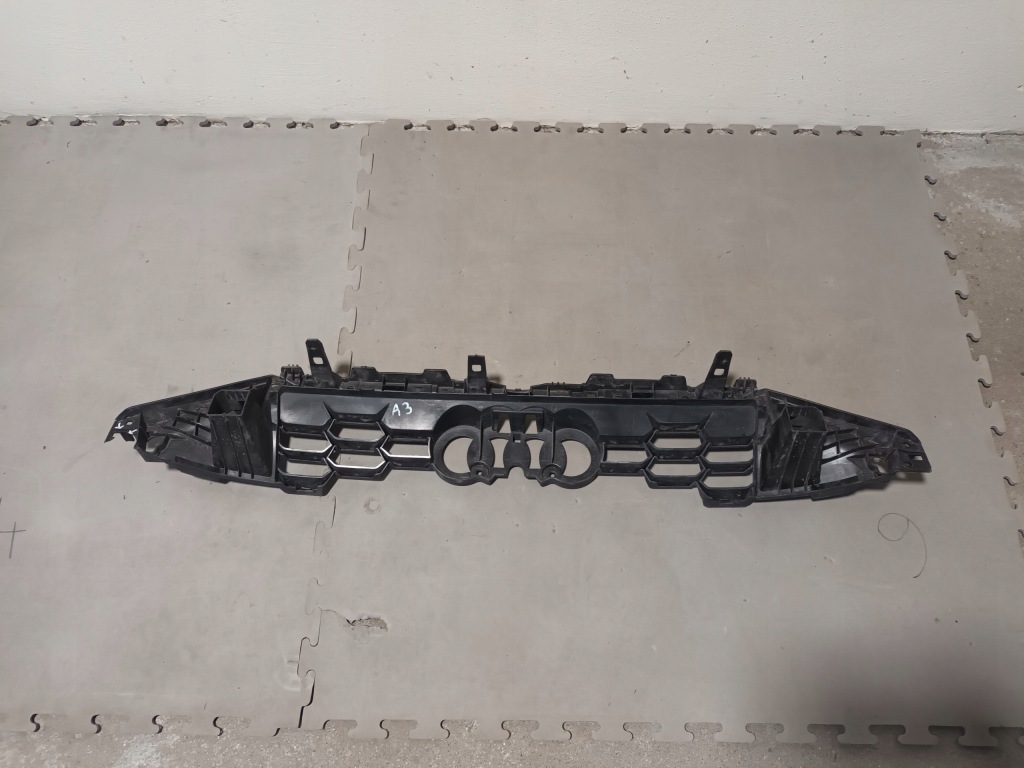 Усилитель, каркас pod бампер, решётка радиатора audi a3 8y0 Недорого