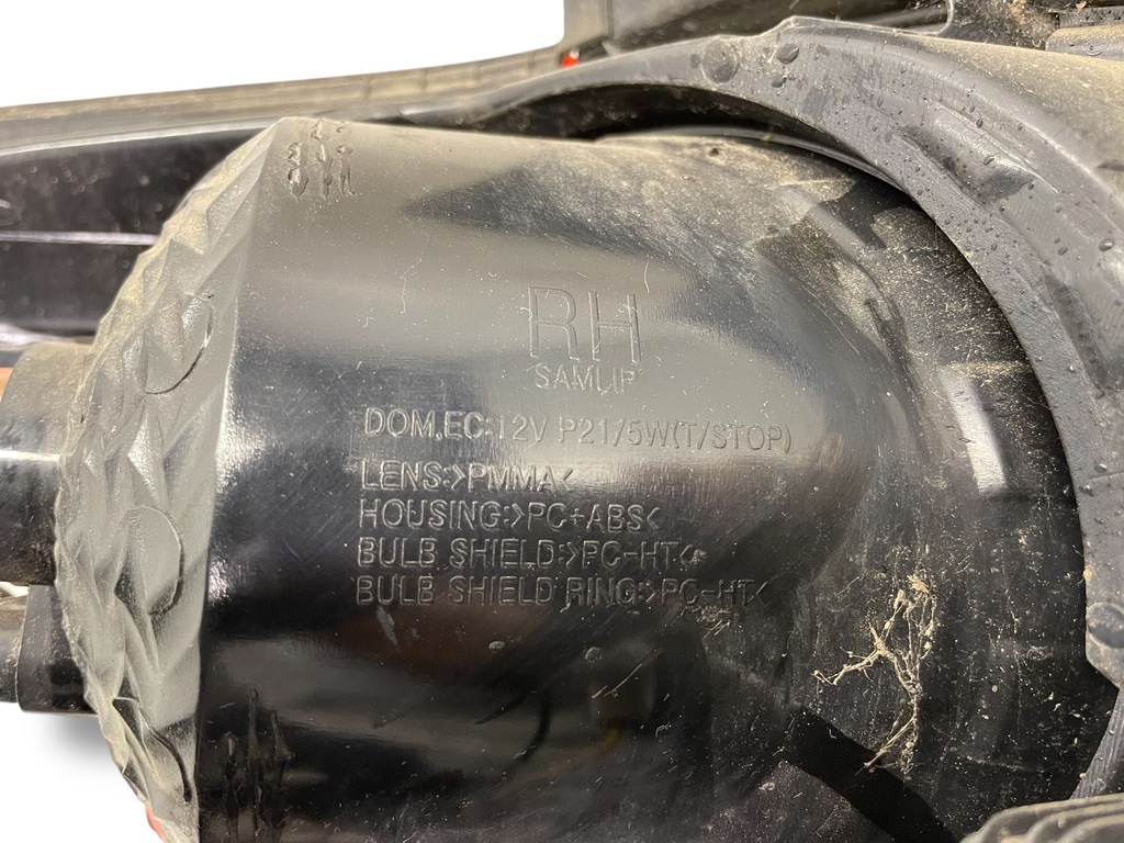 фото №9, Chevrolet cruze 2012 лампа задня права сторона хетчбек samlp