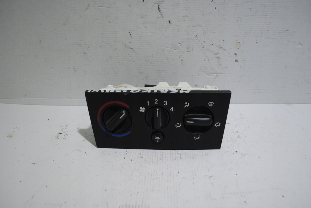 фото №1, Панель управление обдув opel оригинальный номер 93329466