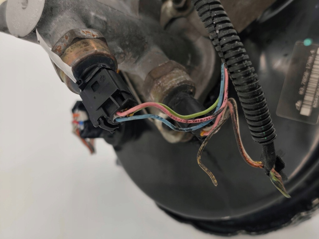 Усилитель тормозов насос тормоза mercedes ml w163 a1634300130 26785901014 26212502223 Цена