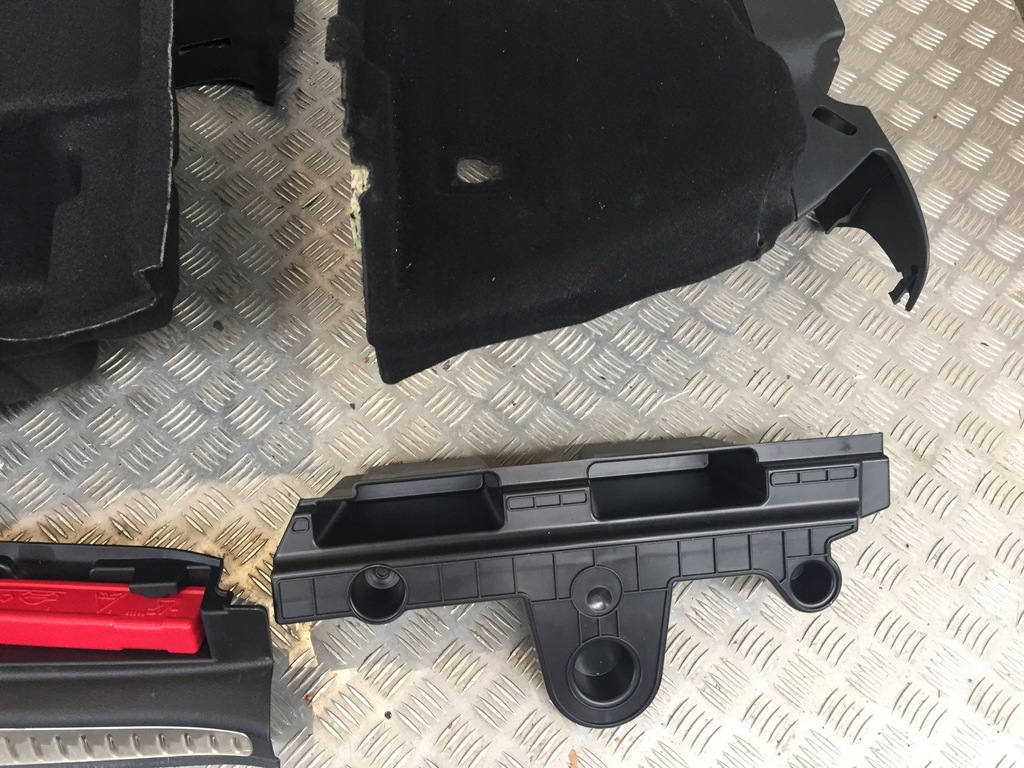 фото №8, Mercedes c-klasa w206 багажник оббивка багажника салон повний