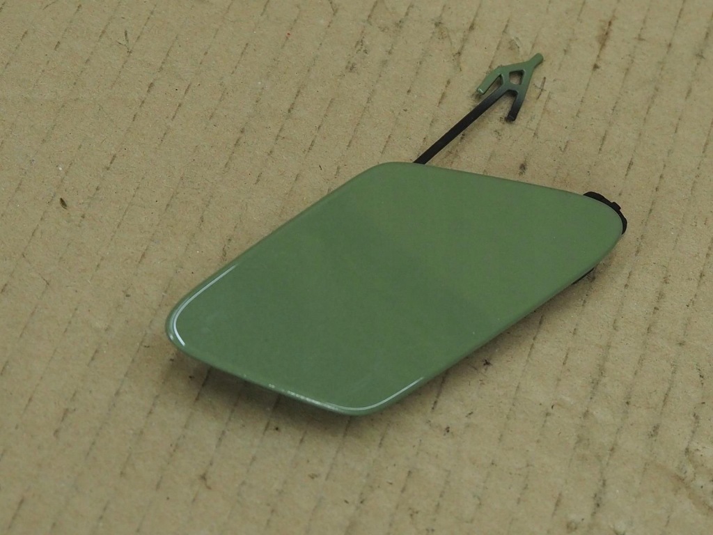 фото №4, Audi q2 lift заглушка бампера фаркоп перед