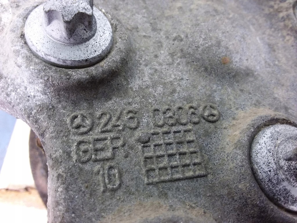 фото №6, Mercedes b w246 1.8cdi поворотний кулак ліва задня a2460306