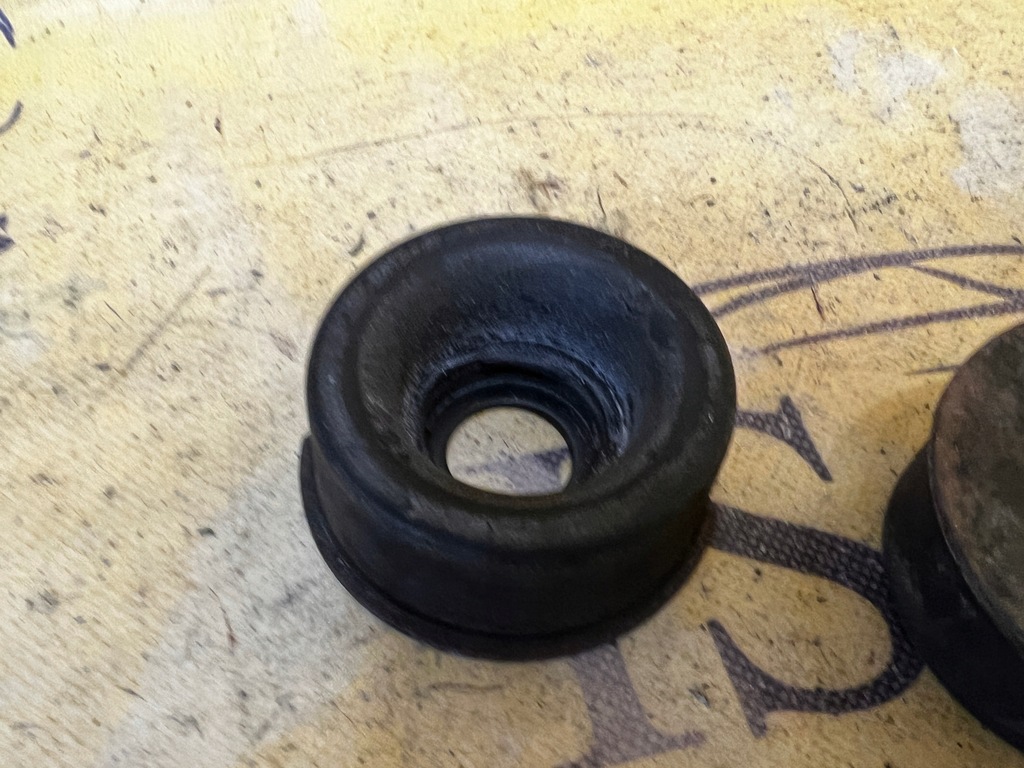 фото №3, Втулка підрамник передніх lexus rx 450h iii 3 al10