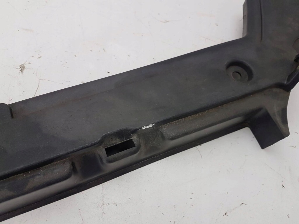 Другая часть салона bmw 3 e36 8122392 с Разборки