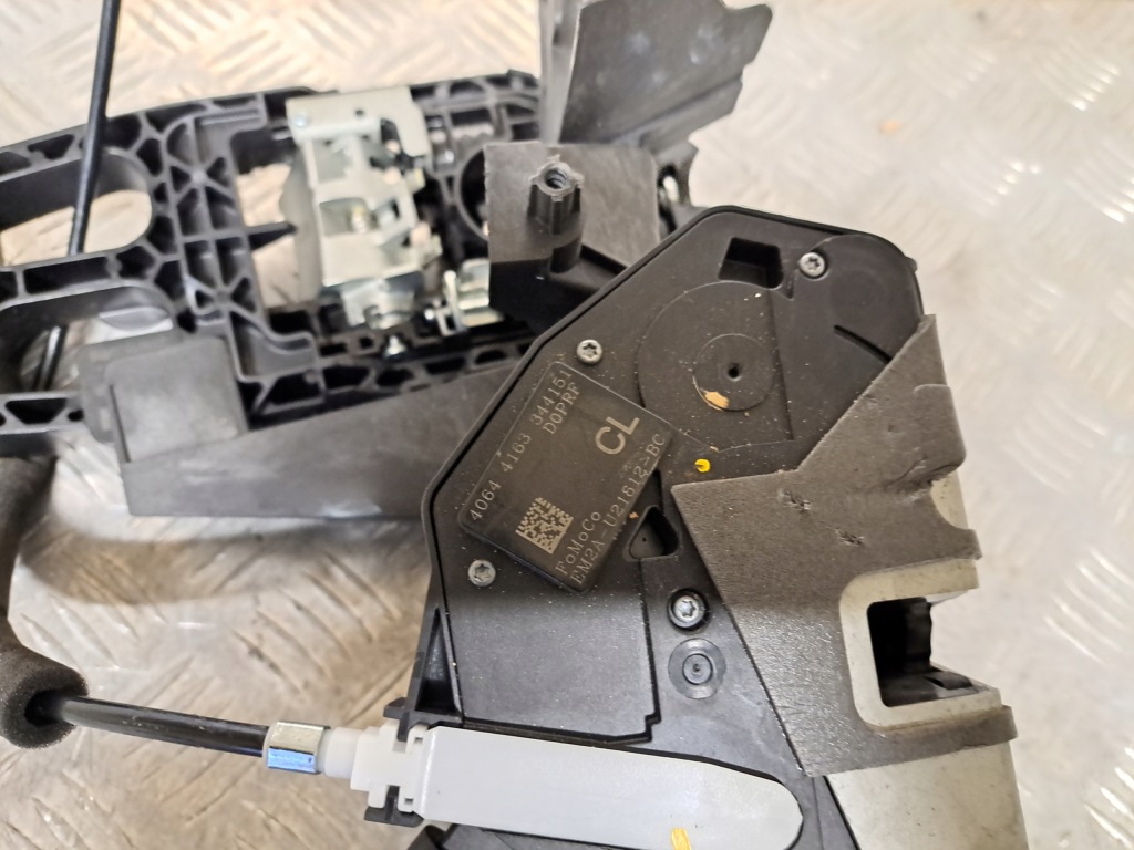 фото №3, Ford s-max 2015 rok замок двері правий перед