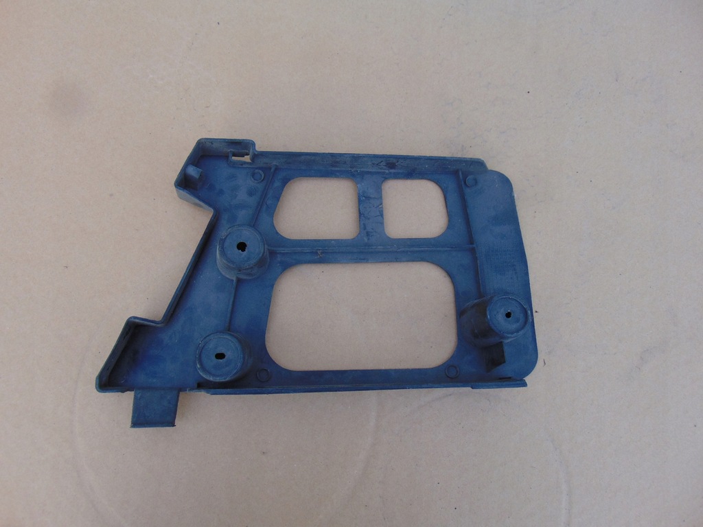 фото №12, Напрямна бампера лівий правий задній задня peugeot