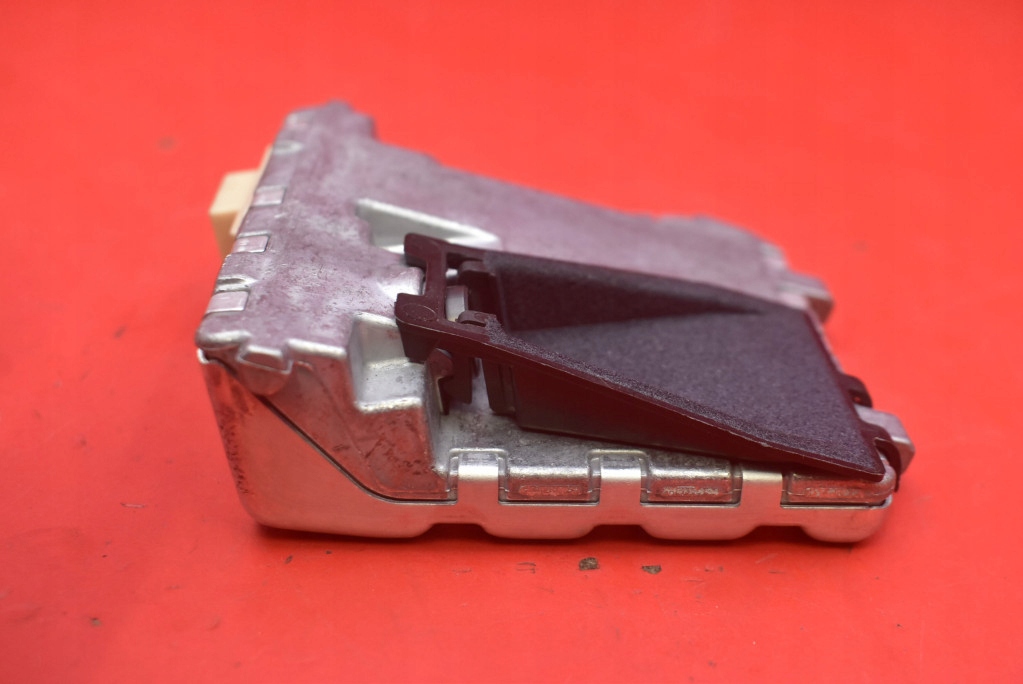 фото №5, Камера радар ассистент поперечина движения n243-67xcx mazda mx5 mx-5 4 iv nd 15-21