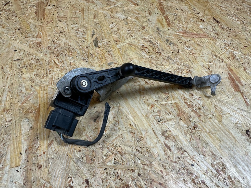 фото №6, Датчик вирівнювання світла лампа лівий volvo xc40 c40 32221477 32221957