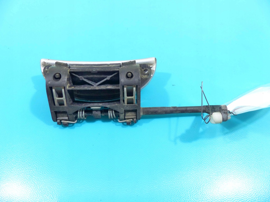 фото №4, Ручка перед ліва зовнішня peugeot 206 ezr