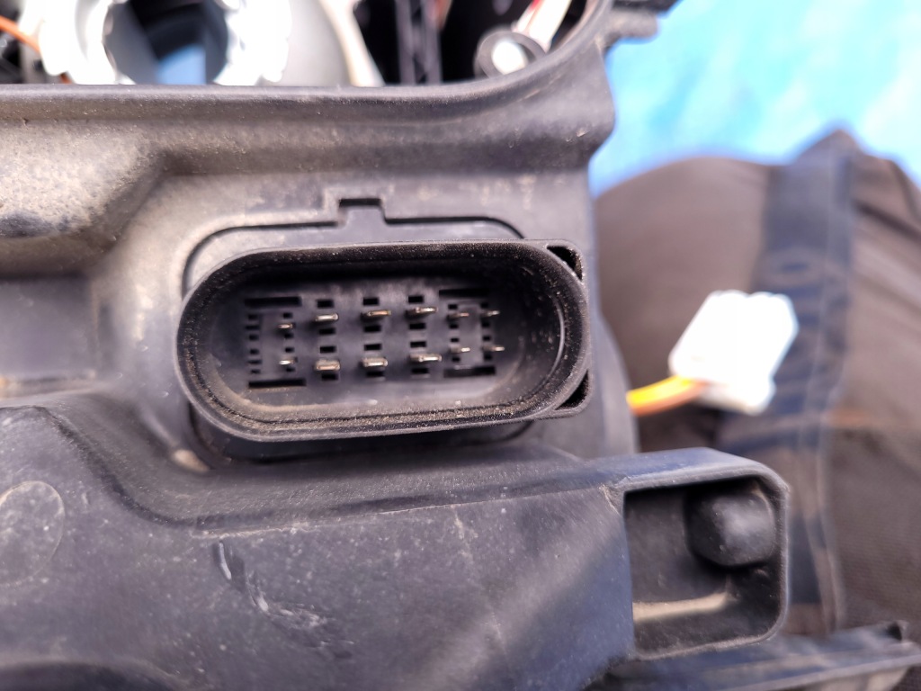 Audi a6 c6 | фара левый фара перед европа ксенон led рестайлинг  4f0941003cp в Украине