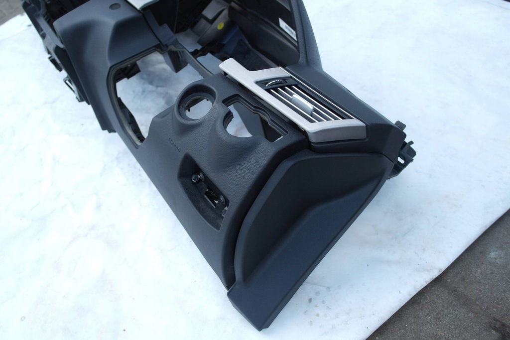 фото №8, Mercedes-benz e w212 2011 все панели приборная, консоль