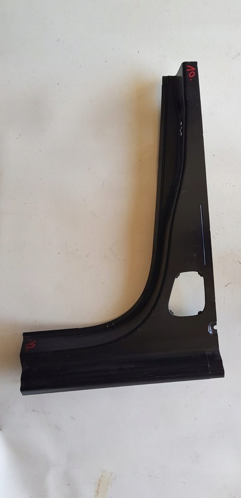 фото №1, Expert jumpy proace vivaro 16- обшивка порог левый