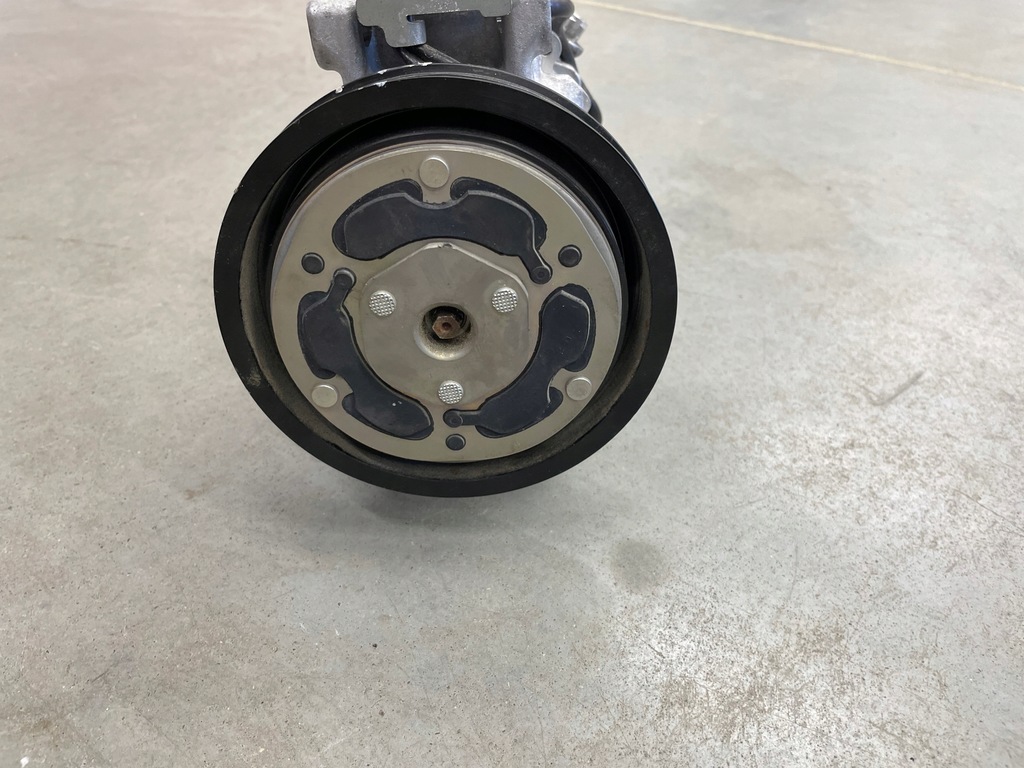 фото №6, Компрессор компрессор кондиционера q5 sq5 80a 80a816803a idealny 22r