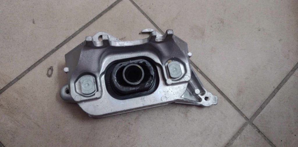 фото №3, Кронштейн подушка коробки передач renault clio v 112536909r