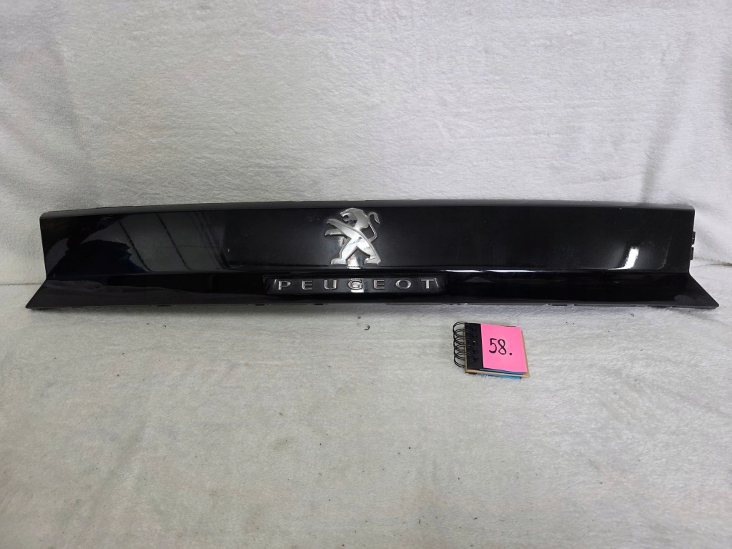 фото №1, Peugeot 5008 2 ii молдинг крышки задняя накладка значки 99893685 =