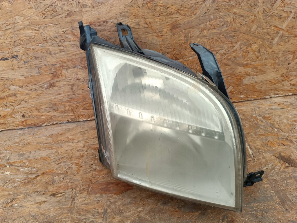 фото №2, Лампа правий перед eu 246898-00r ford fusion 2002-