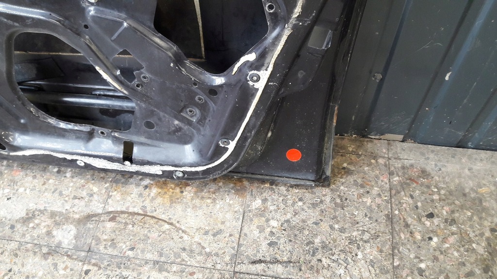 фото №8, Дверь правый перед fiat marea чёрные