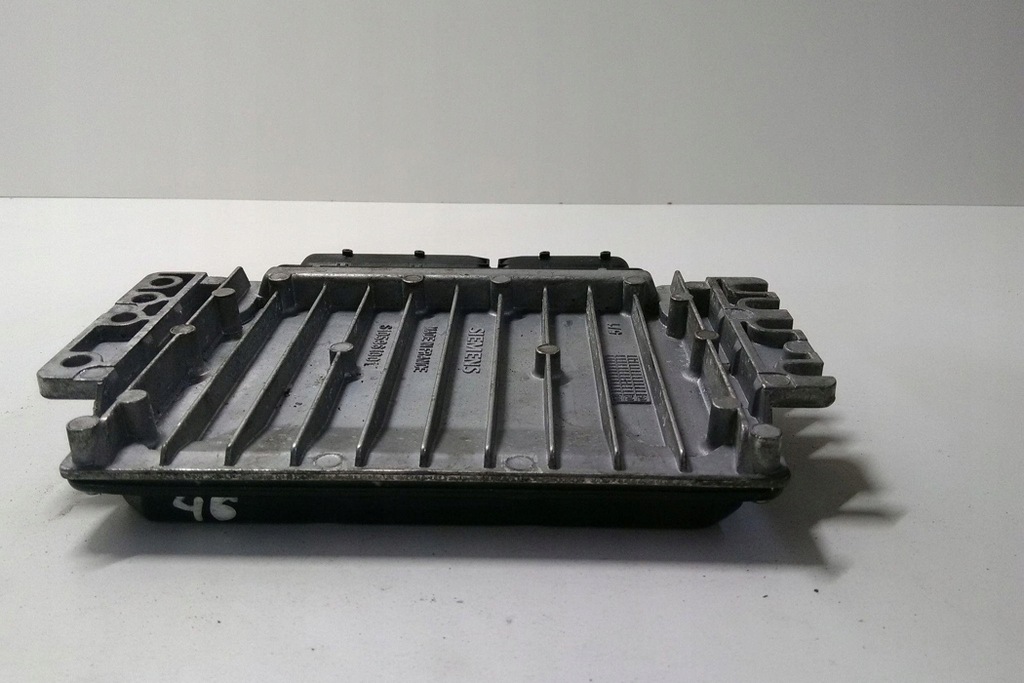 фото №1, Бортовий комп'ютер двигуна ecu mini cooper r50, r53 1214754231001 1.6l бензиновий