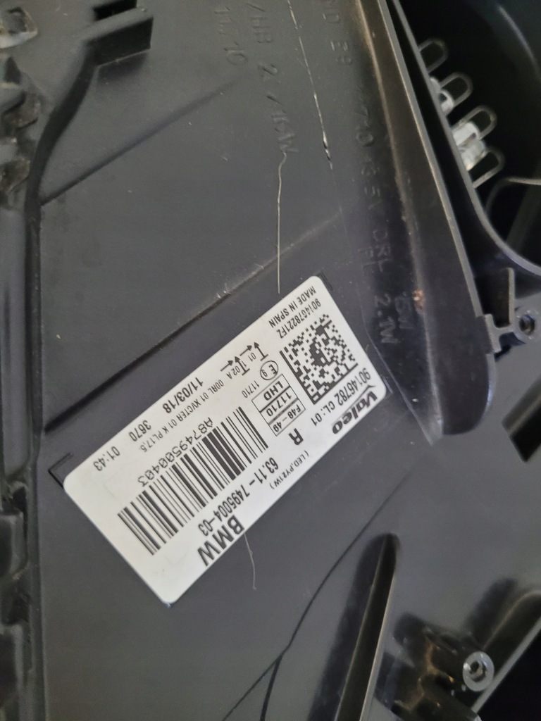 Bmw x1 f48 лампа права фара правий full led 7495004 в Україні