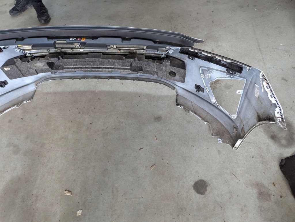 Hyundai ioniq 2016-2019 бампер перед передній решітка радіатора 86511g2000 Київ