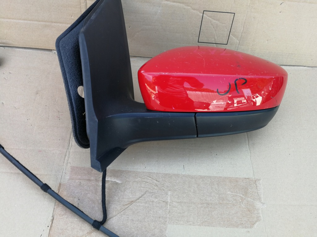 фото №8, Volkswagen up зеркало левая 7+2 pin