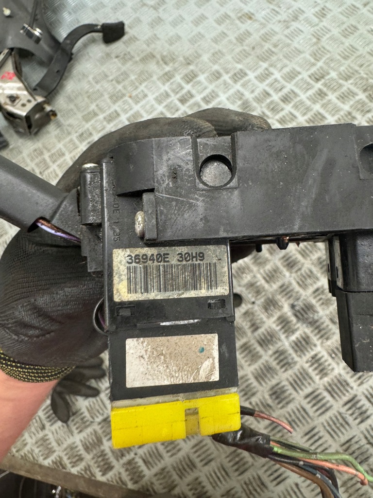 фото №7, Переключатель комбинированный nissan terrano ii 54034646b 30h9